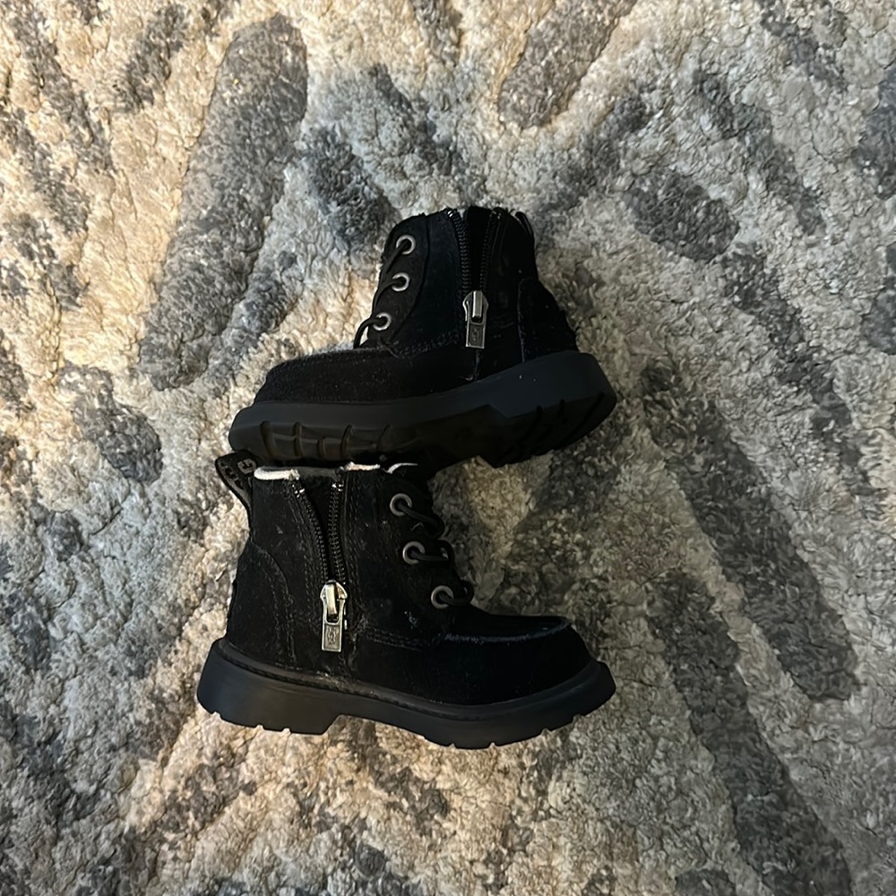 Winter boots for 2 year olds